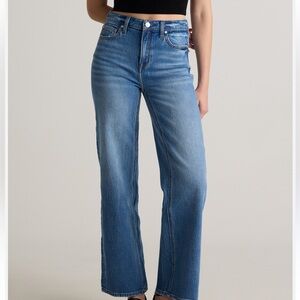 NWT Quince Women’s Comfort Stretch High Rise Relaxed Straight Jeans - Size 31